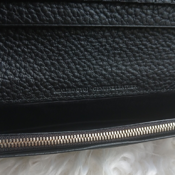 Bally Switzerland Vintage Black Textured Leather Wallet - Picture 5 of 12